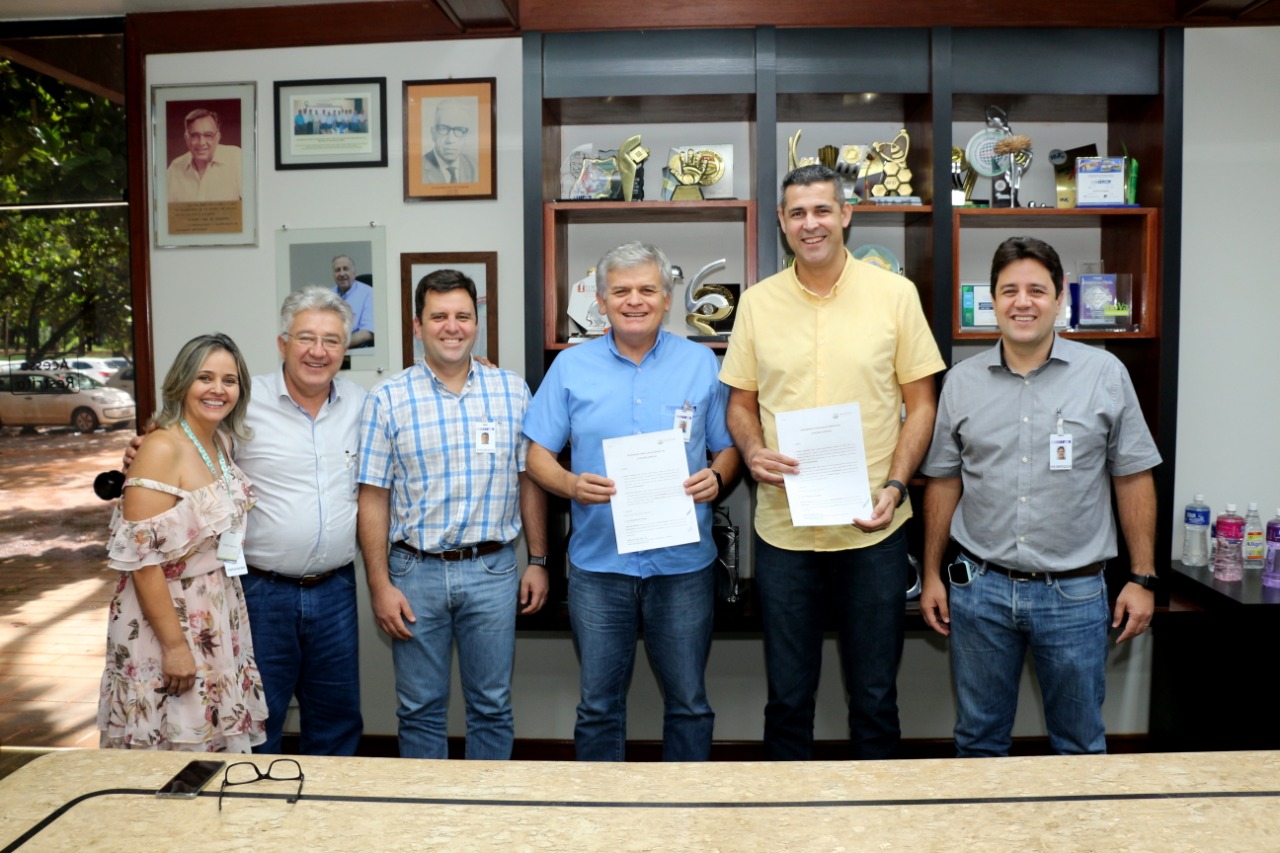 Fundação Jalles Machado firma parceria com Instituto Dante Vôlei e Goianésia ganhará escolinha de voleibol