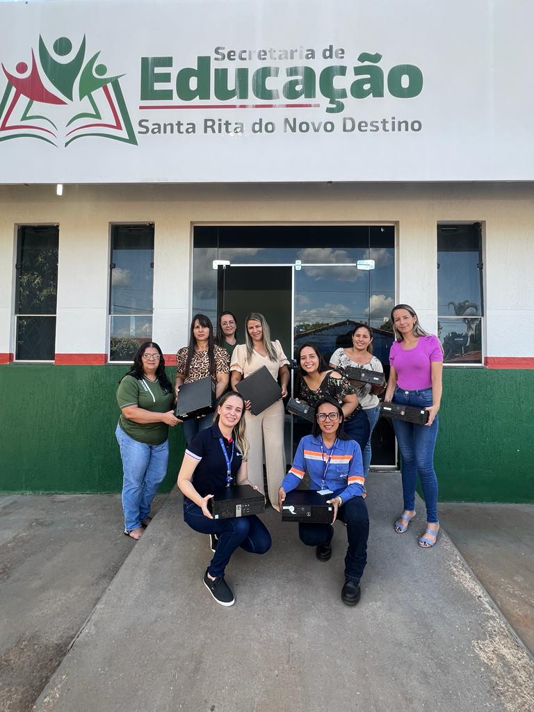 Anglo American doa equipamentos eletrônicos ao programa Sukatech, do Governo de Goiás