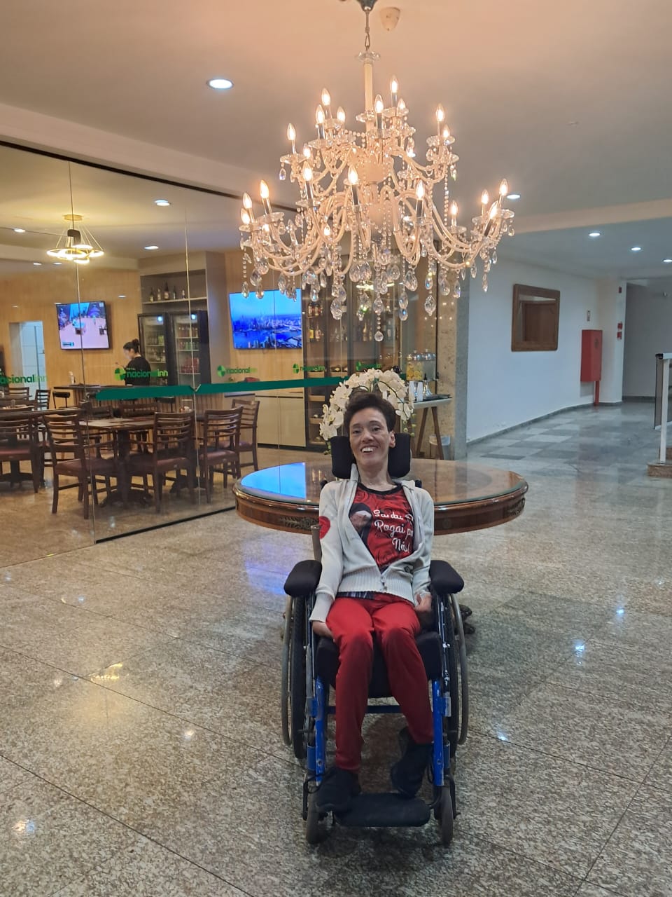 Logoterapeuta com paralisia cerebral quebra preconceitos e ajuda pacientes a reencontrar propósito em Goianésia